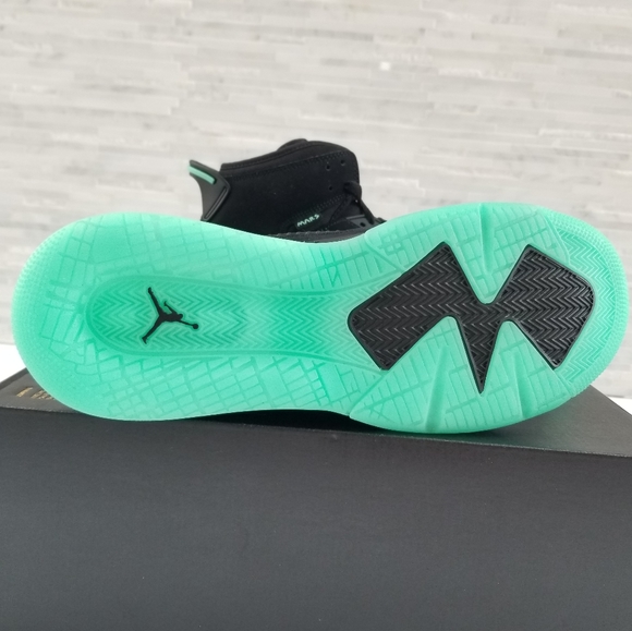 New JORDAN Mars 270 Sneakers Green Glow - Picture 5 of 6